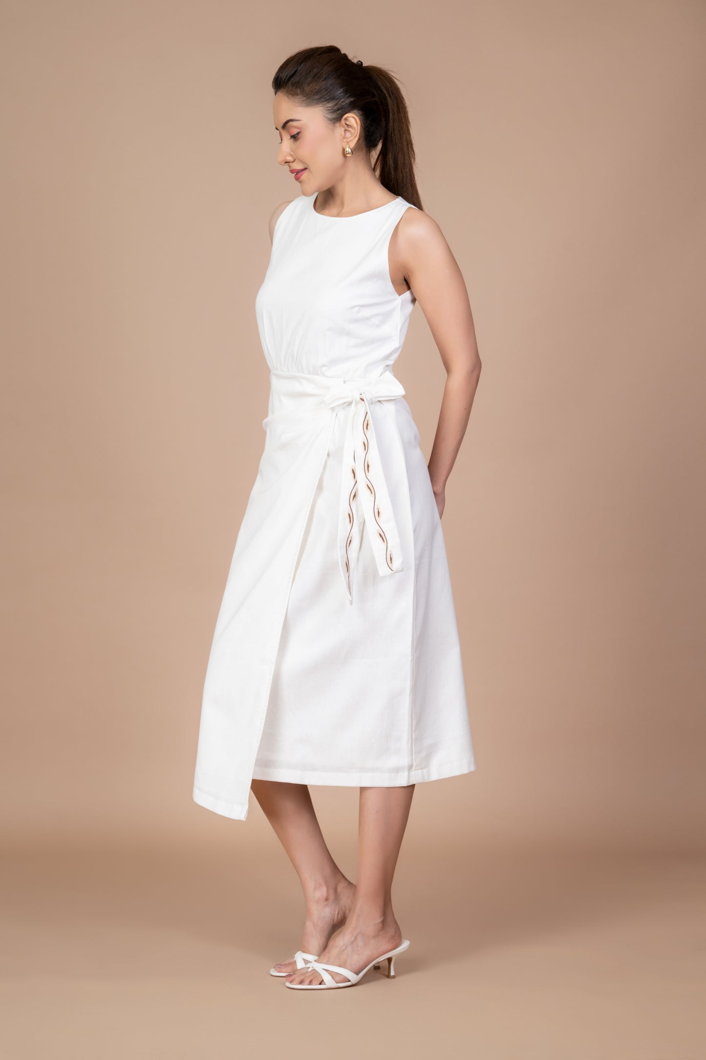 Aru Side Knot Dress - White