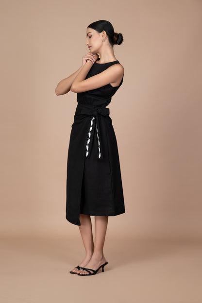 Aru Side Knot Dress - Black