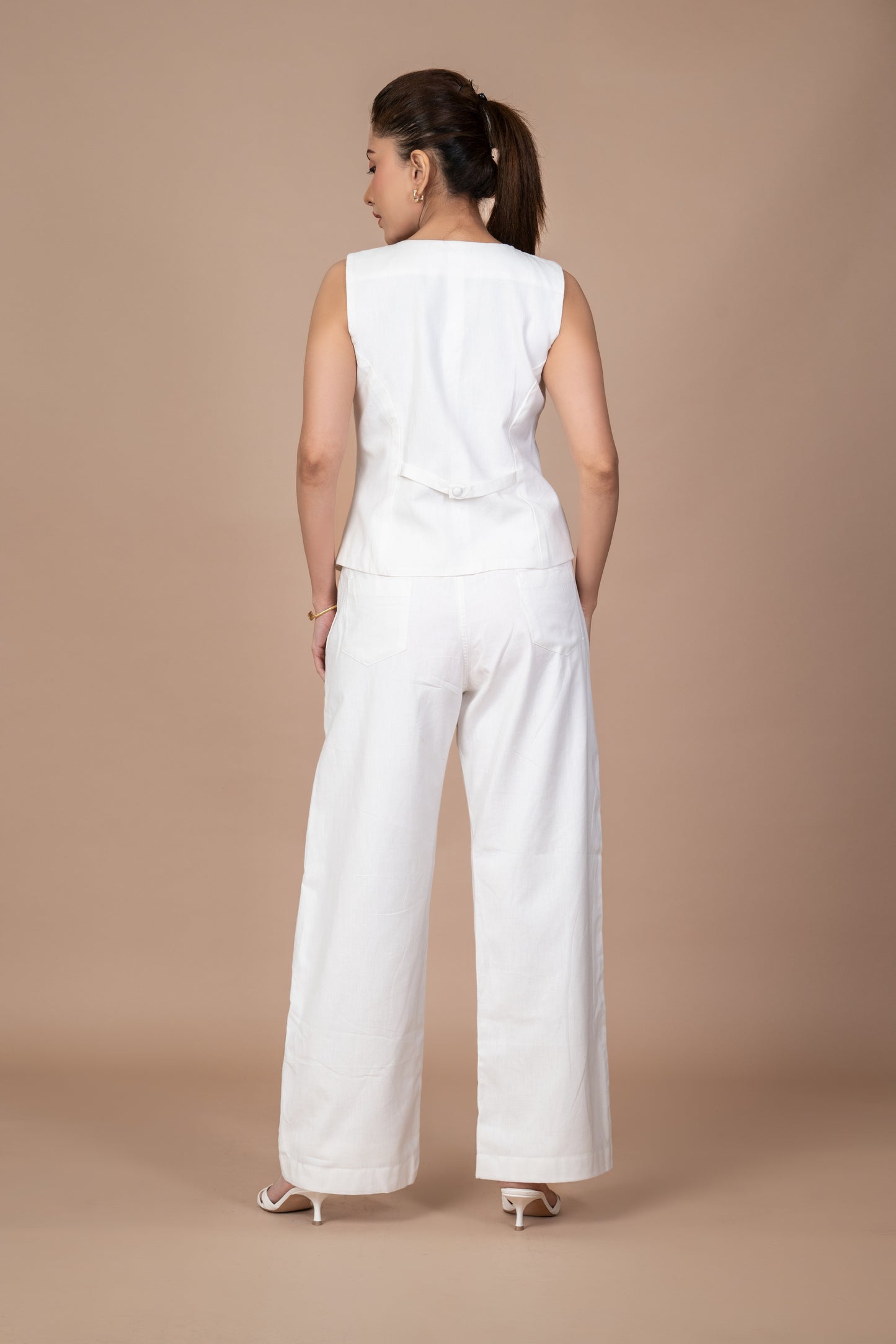Kashida Waist Coat - White