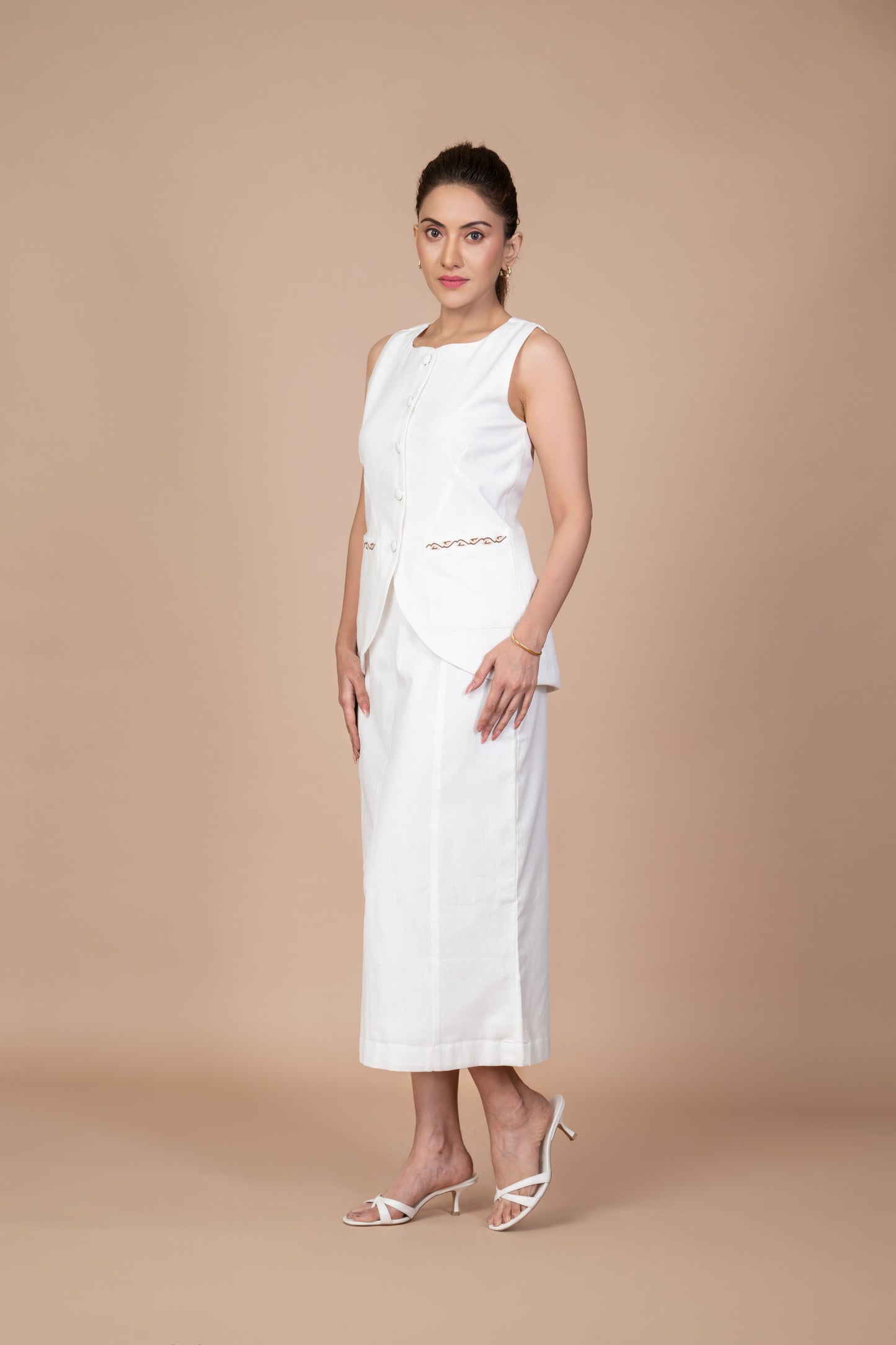 Pangong Top - White