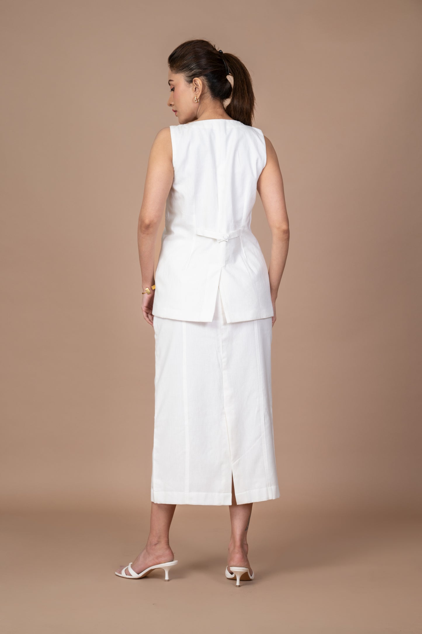 Pangong Top - White